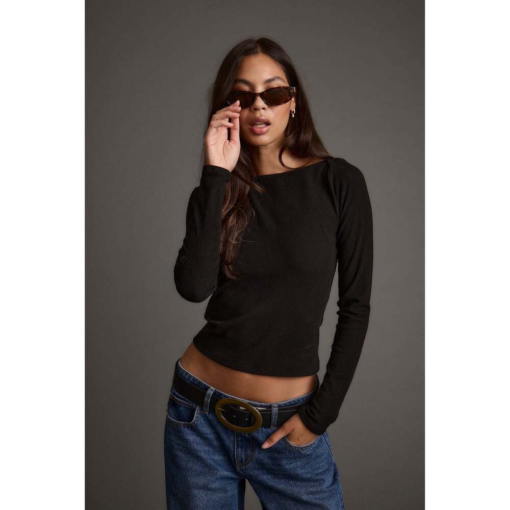 12th Tribe Matti Black Boat Neck Top Size SS